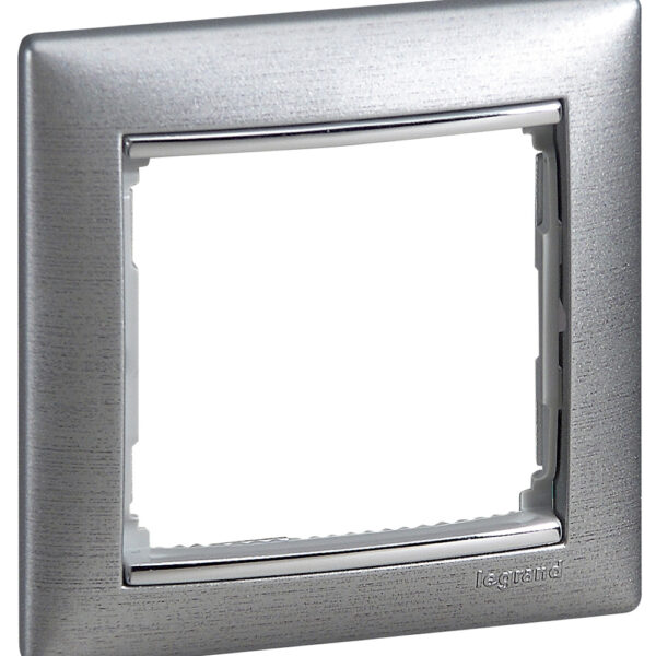 ΠΛΑΙΣΙΟ 1 ΘΕΣΗΣ BRUSHED ALU/SILVER Legrand Valena Κωδικός: 770331